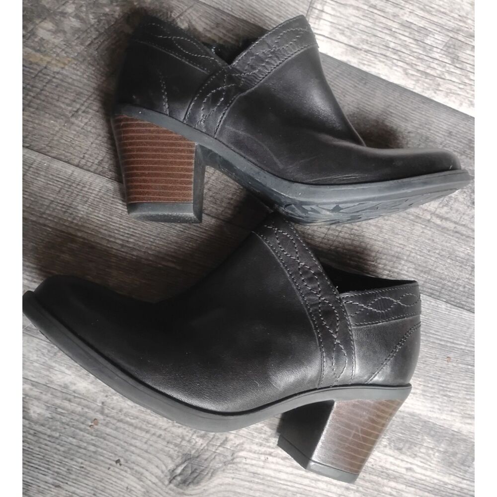 Earth Women's Size 8 Lina Austin Black Leather Ankle Boots